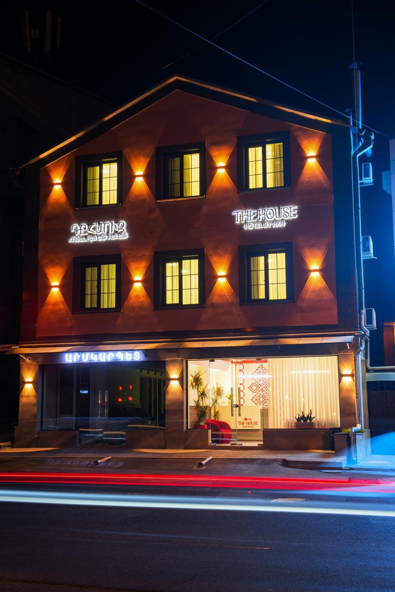 The House Hotel เยเรวาน ภายนอก รูปภาพ