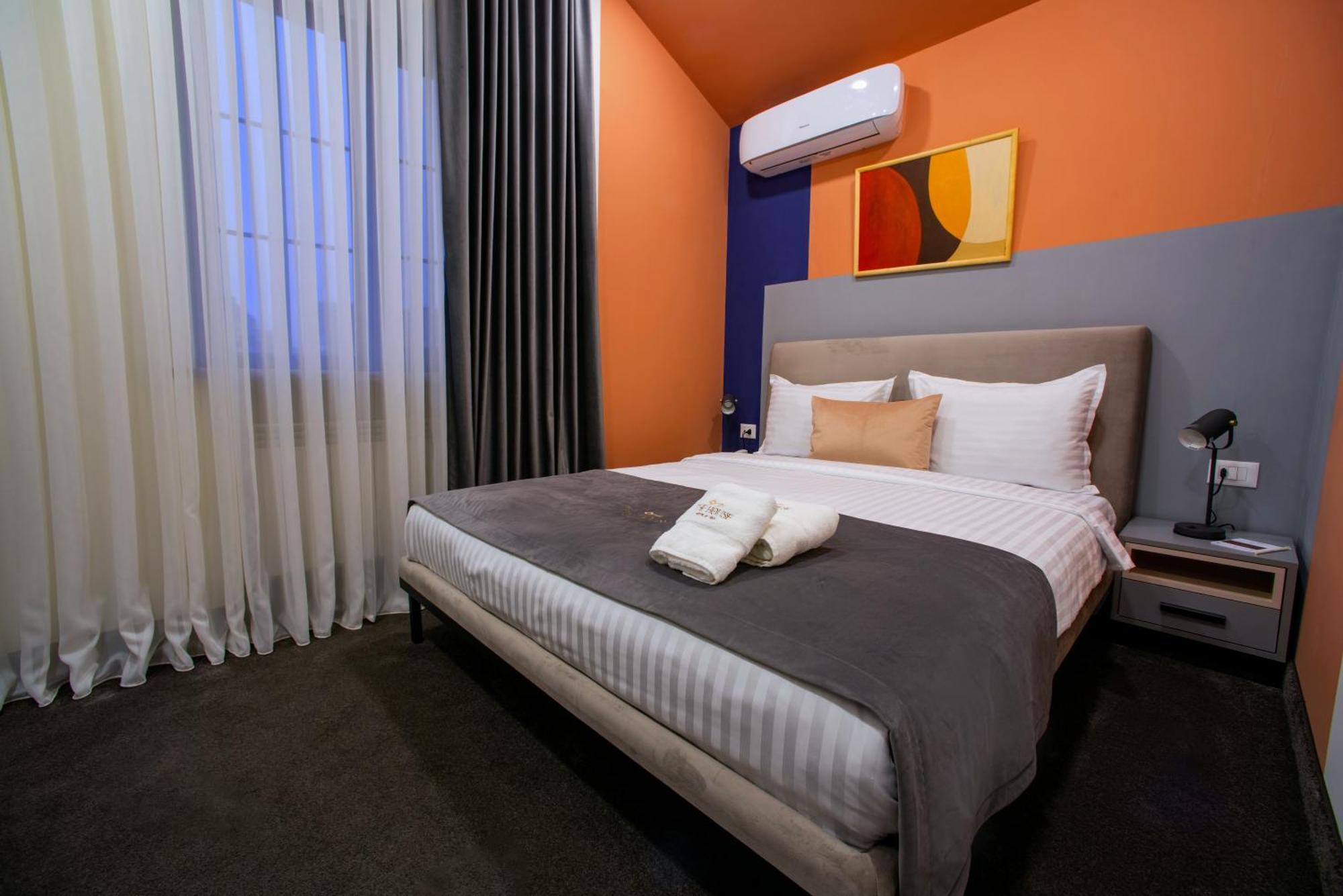 The House Hotel เยเรวาน ภายนอก รูปภาพ