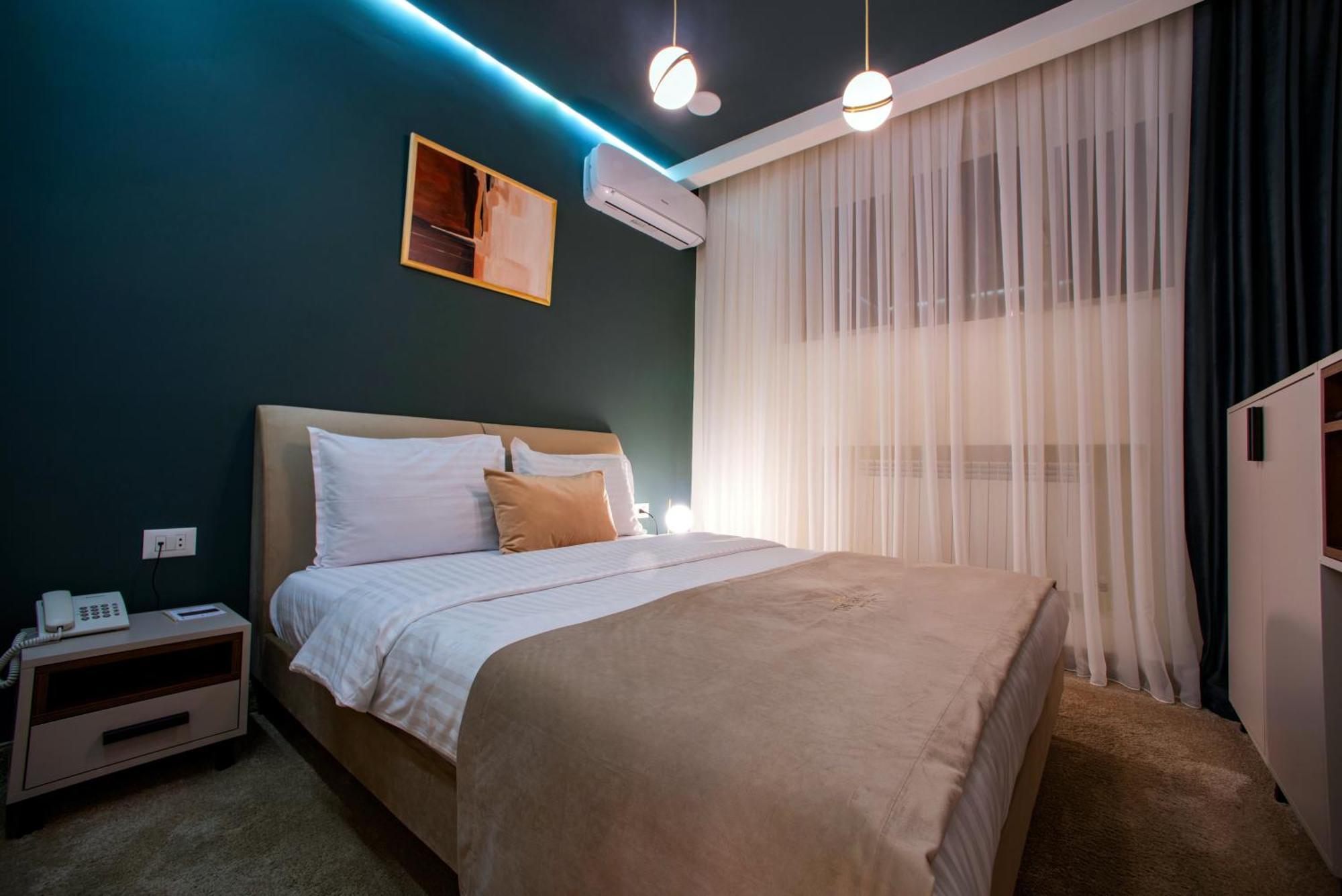 The House Hotel เยเรวาน ภายนอก รูปภาพ