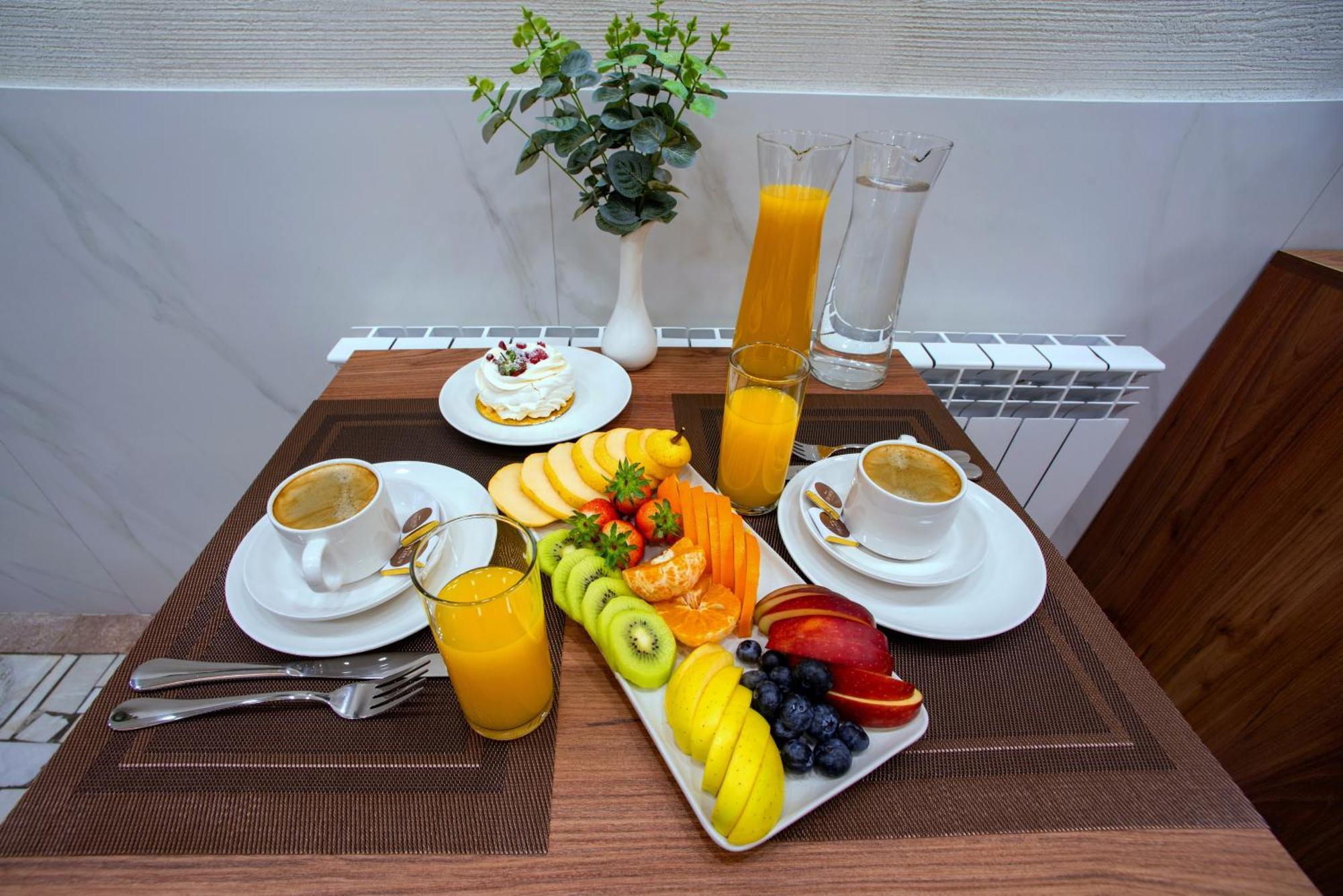 The House Hotel เยเรวาน ภายนอก รูปภาพ