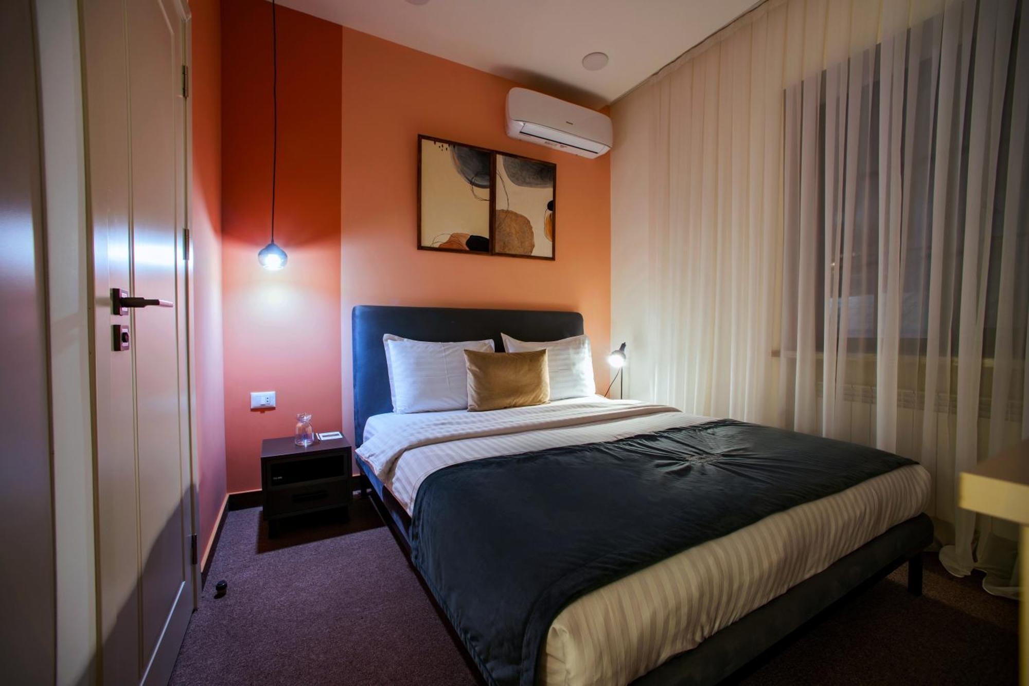 The House Hotel เยเรวาน ภายนอก รูปภาพ